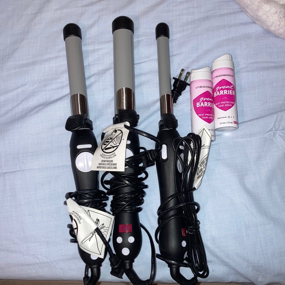 Beachwaver curling irons and spray